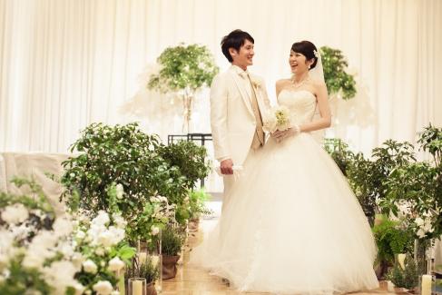 ホテルで貸切りウエディング