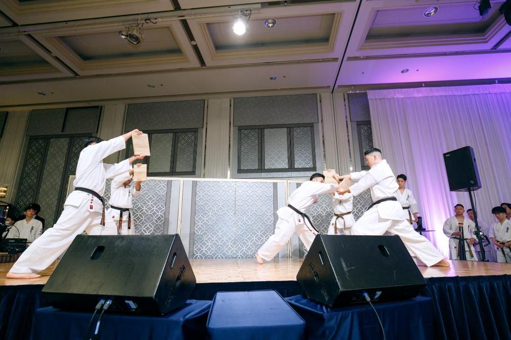 ～お仲間の皆様と楽しく、感動的な一幕～